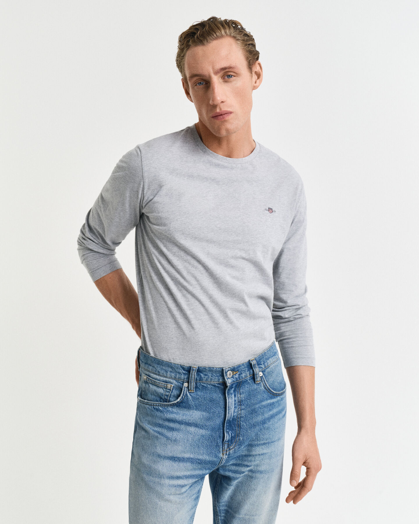 Shield Langarm-T-Shirt