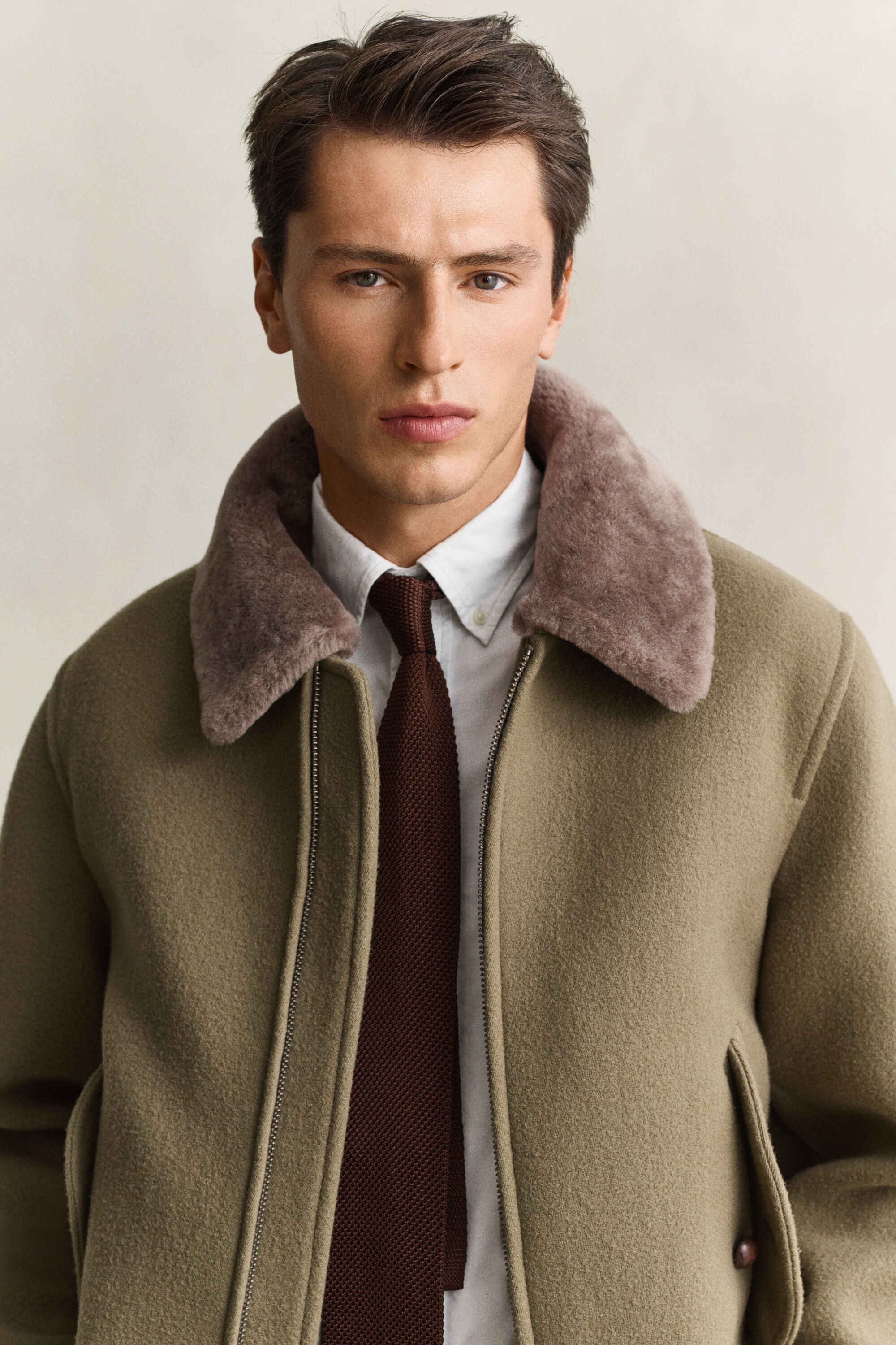 Fliegerjacke aus Wolle mit Shearlingesatz