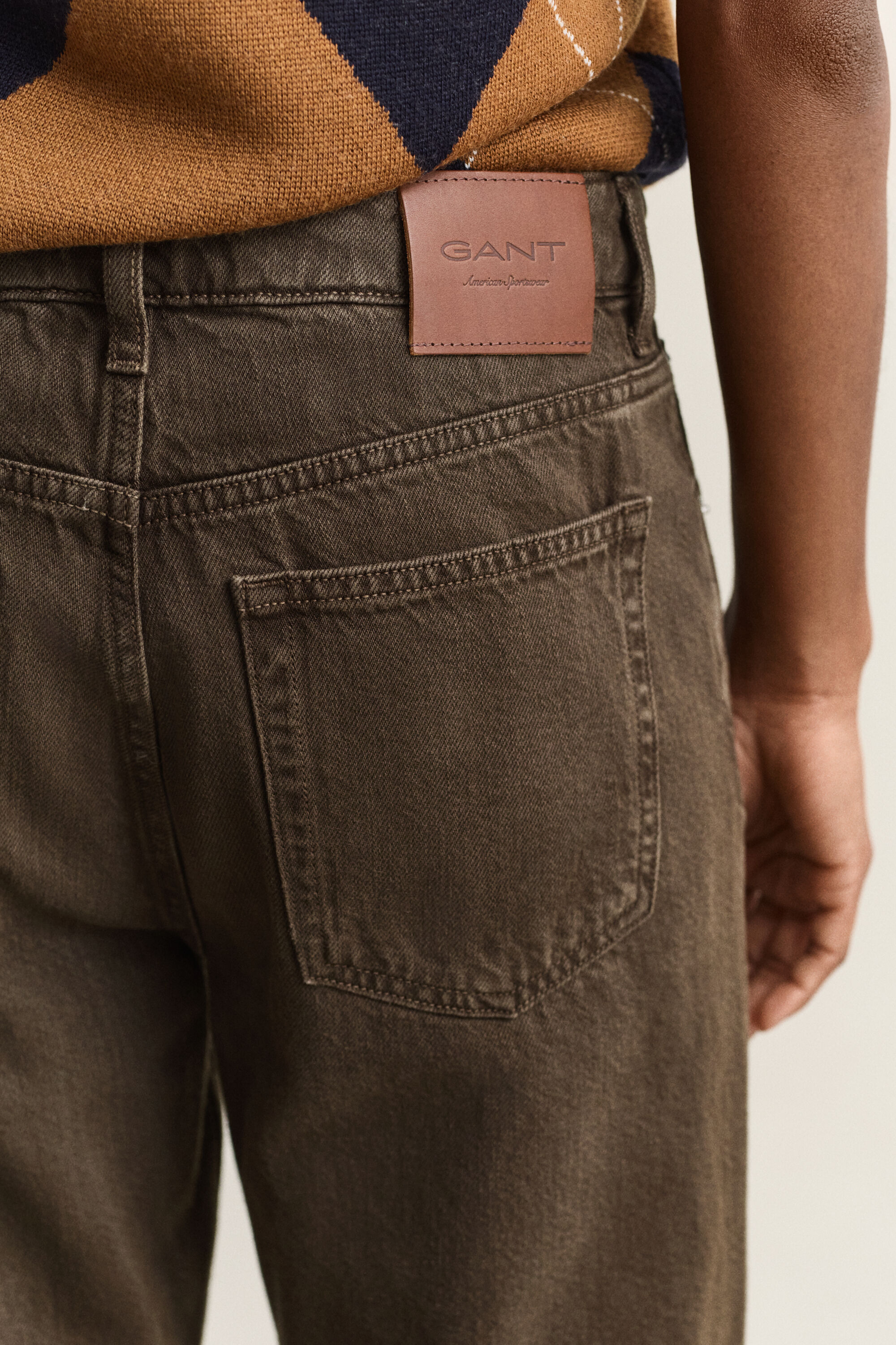 Farbige Relaxed Fit Jeans