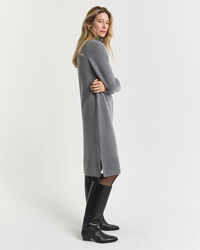 Rollkragenkleid mit Strickdetails