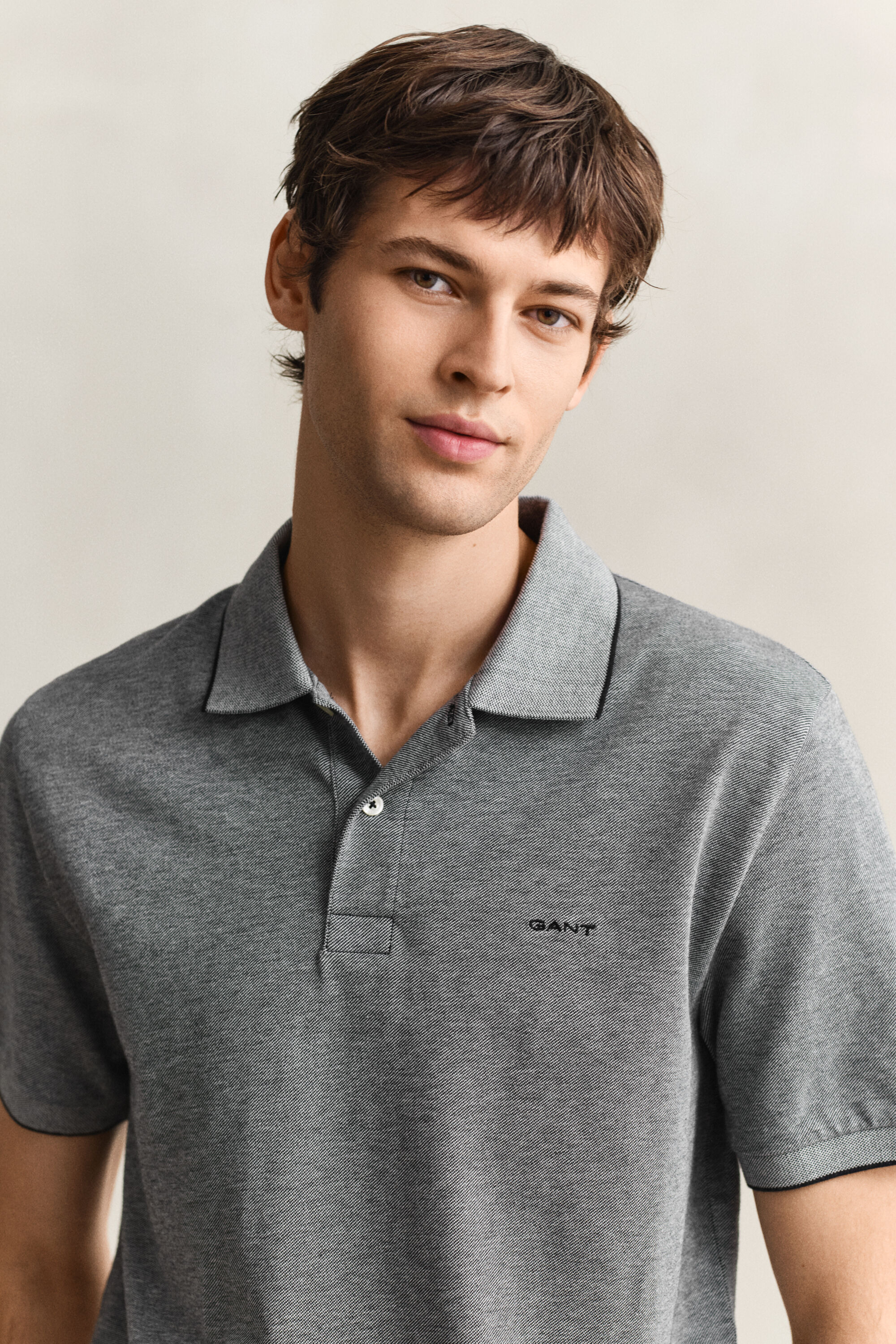 Zweifarbiges Poloshirt