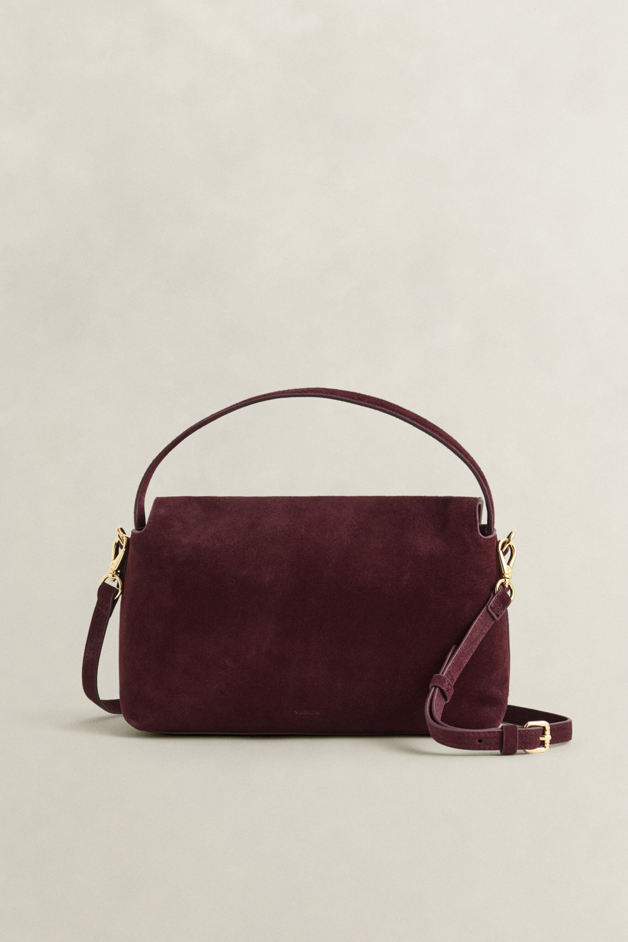 Slouchy Schultertasche aus Veloursleder