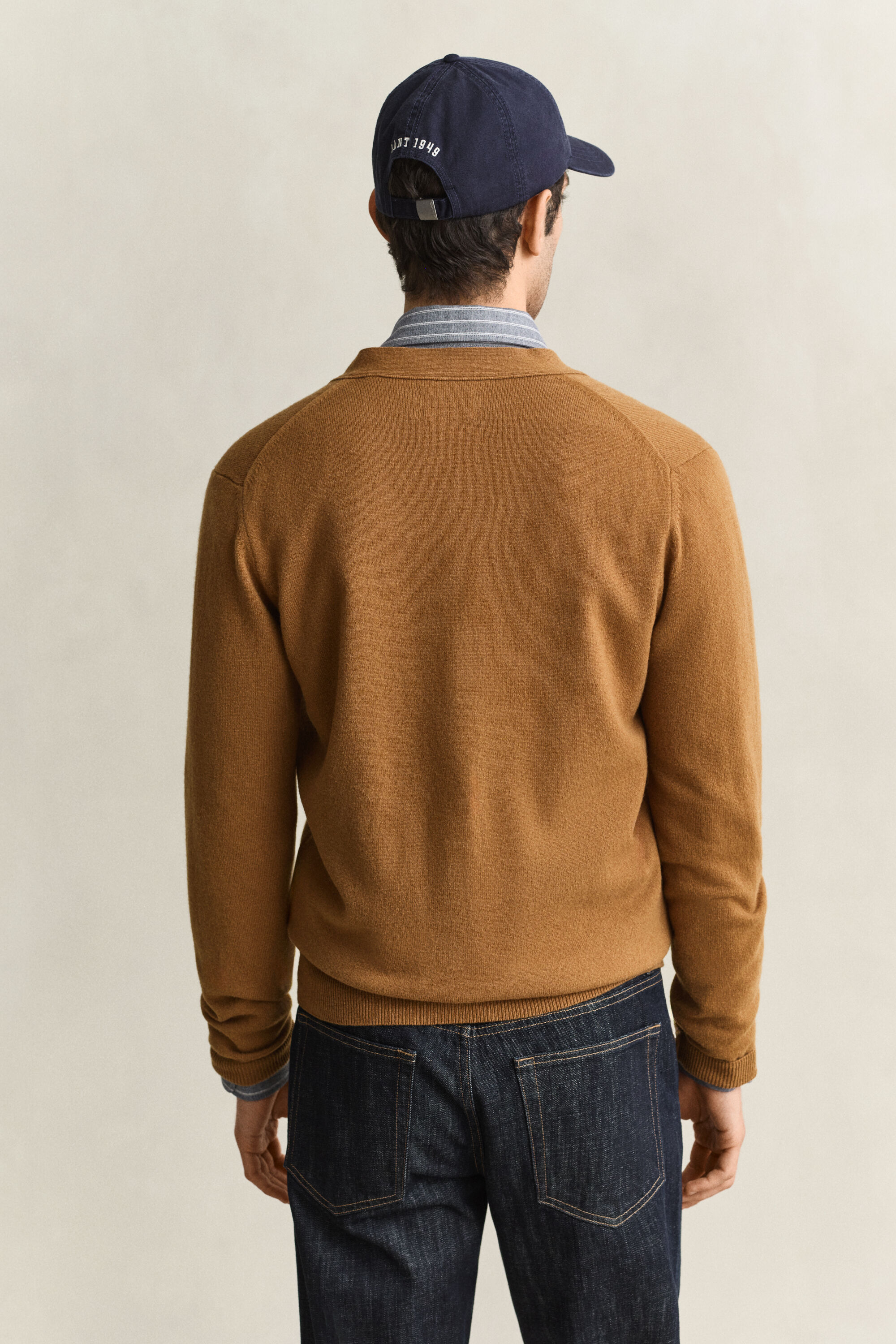 V-Neck Strickjacke aus Lambswool