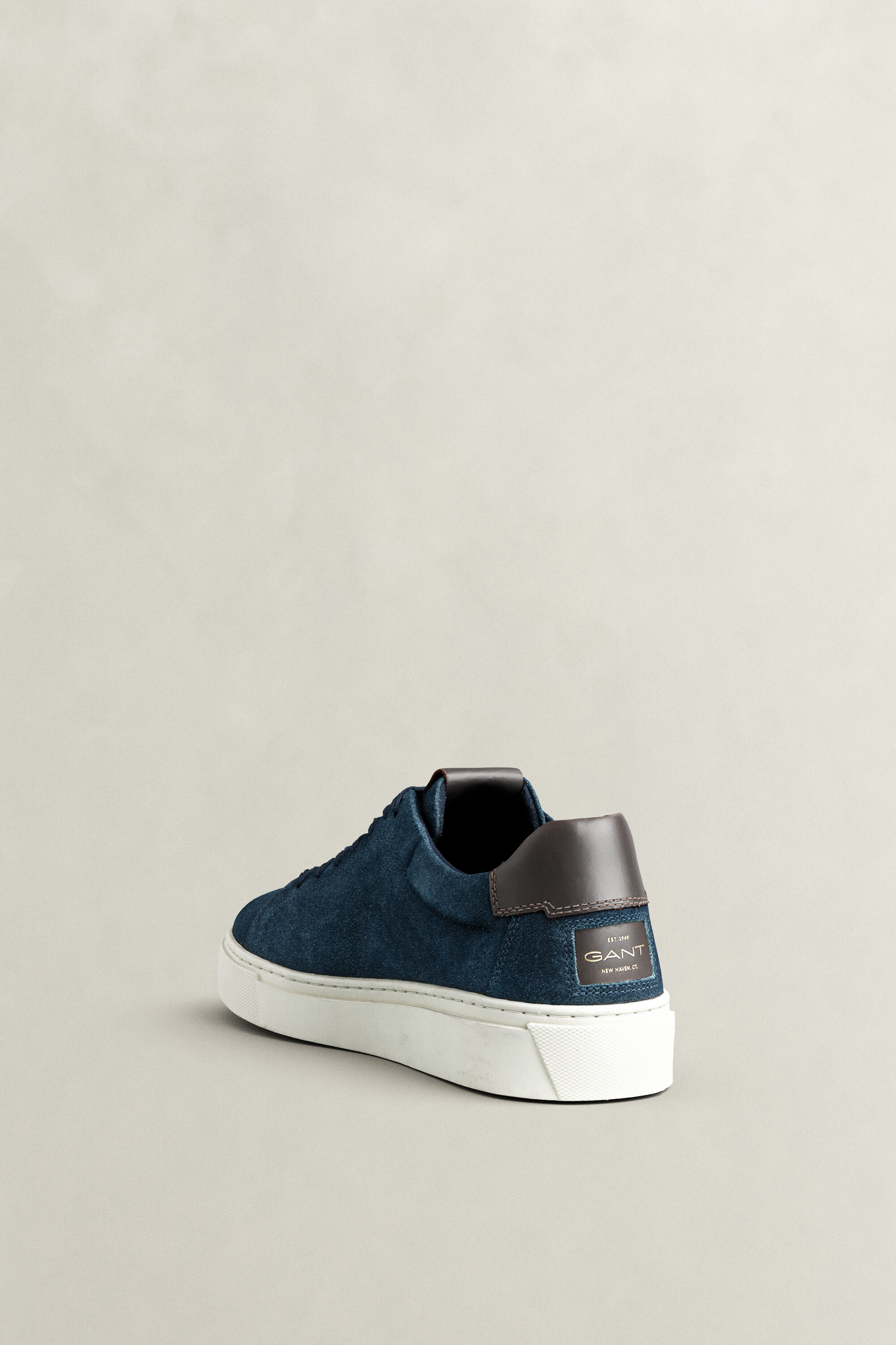 McJulien Sneaker aus Veloursleder