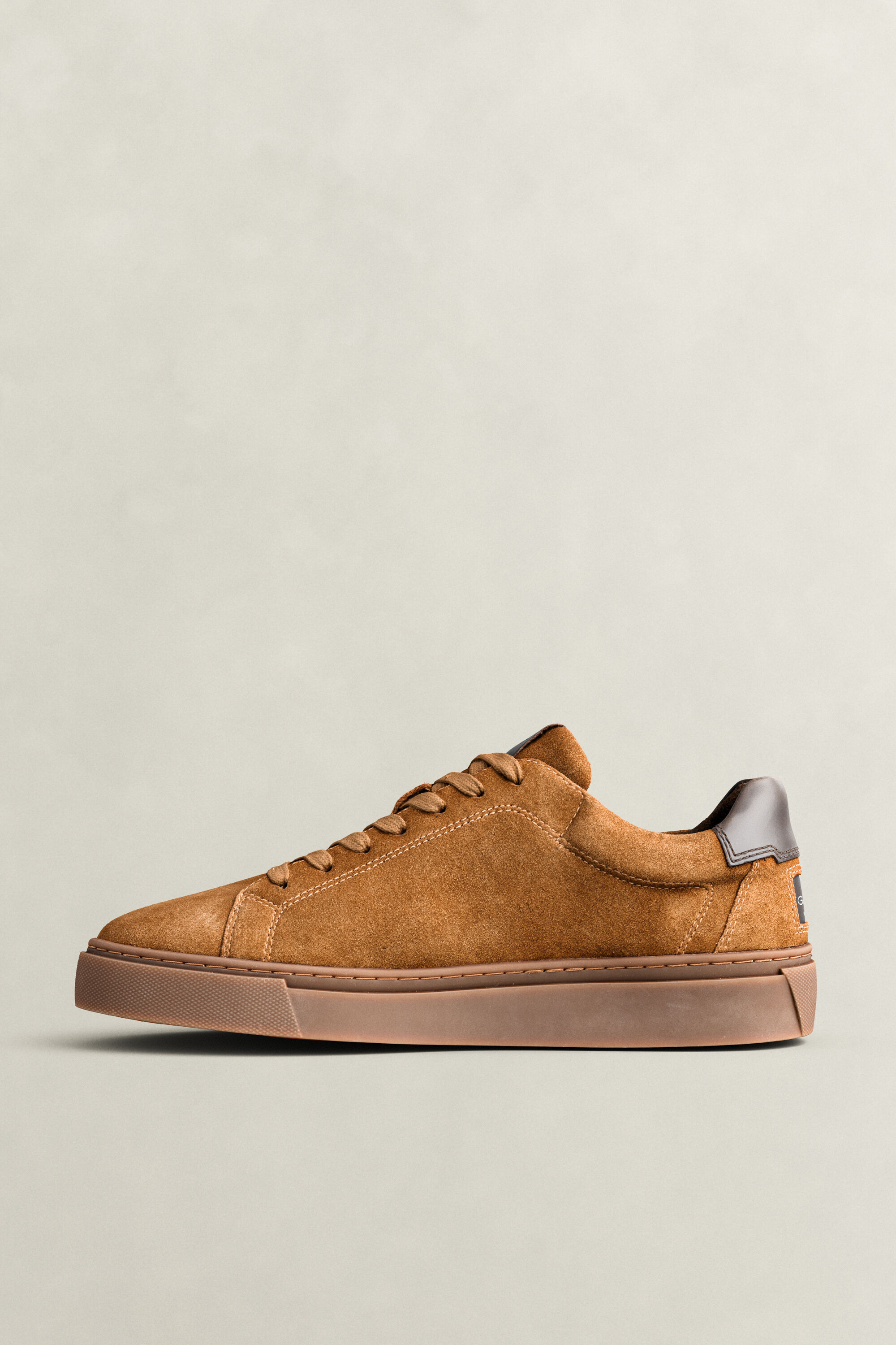 McJulien Sneaker aus Veloursleder
