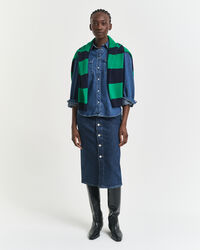 Mittellanger Jeansrock mit Knopfleiste